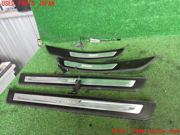 2UPJ-26227740]BMW 523i ツーリング(XL20)スカッフプレート 中古_m0001.jpg