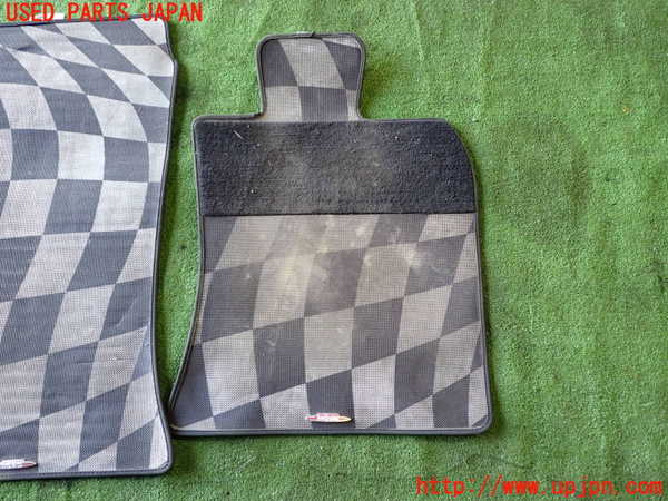 5UPJ-26237800]BMW ミニ(MINI)ジョンクーパーワークス(JCW)(MFJCW R56)フロアマット 中古_m0002.jpg