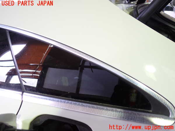 1UPJ-26241382]ベンツ CLA180 シューティングブレーク（X117）(117942)左クォーターガラス 中古_m0001.jpg