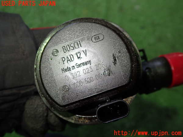 5UPJ-26242110]ベンツ CLA180 シューティングブレーク（X117）(117942)ウォーターポンプ 中古_m0002.jpg