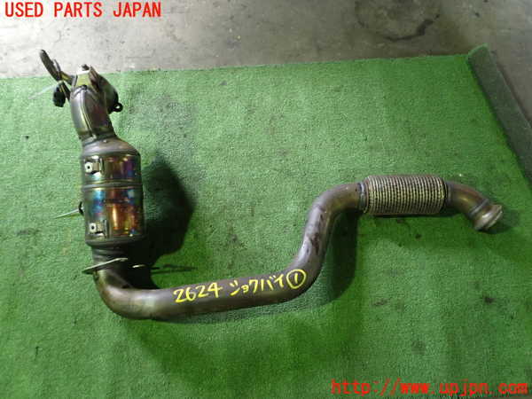 1UPJ-26242661]ベンツ CLA180 シューティングブレーク（X117）(117942)触媒1 中古_m0001.jpg