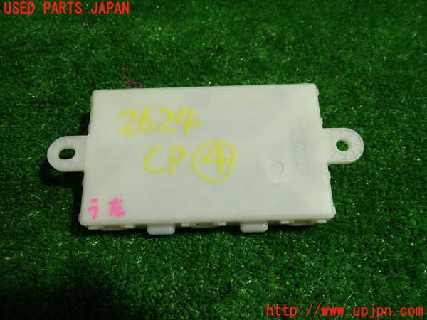 5UPJ-26246149]ベンツ CLA180 シューティングブレーク（X117）(117942)コンピューター4 A 212 900 97 29 中古_m0003.jpg