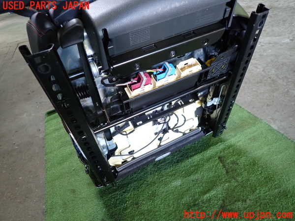 1UPJ-26247065]ベンツ CLA180 シューティングブレーク（X117）(117942)助手席シート 中古_m0005.jpg