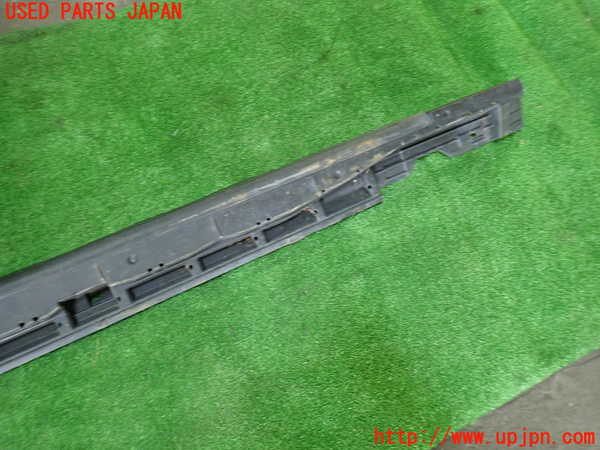 1UPJ-26251390]CX-60(KH3P)右サイドステップ 中古_m0002.jpg