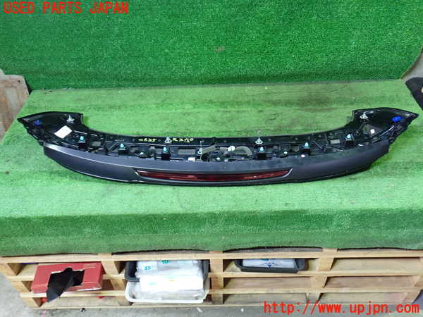 1UPJ-26251520]CX-60(KH3P)リアスポイラー 中古_m0004.jpg