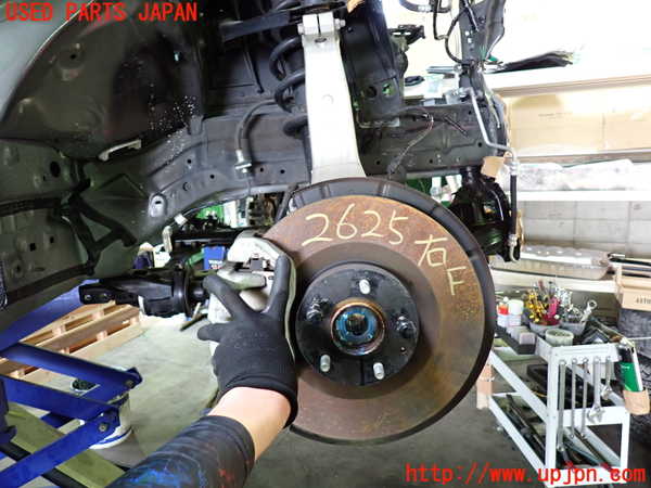 1UPJ-26254290]CX-60(KH3P)右フロントナックルハブ 中古_m0001.jpg