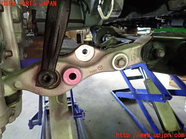 5UPJ-26255176]CX-60(KH3P)右フロントロアアーム1 中古_m0003.jpg
