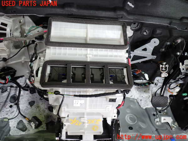 1UPJ-26256081]CX-60(KH3P)エバポレーター1 中古_m0003.jpg