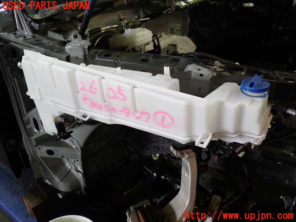 1UPJ-26256791]CX-60(KH3P)ウォッシャータンク1 中古_m0001.jpg