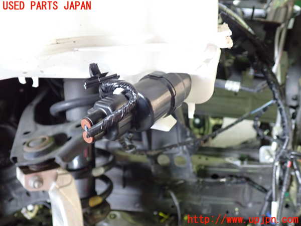 1UPJ-26256791]CX-60(KH3P)ウォッシャータンク1 中古_m0002.jpg