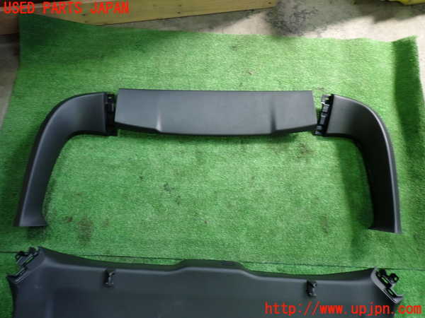 1UPJ-26251578]CX-60(KH3P)バックドア内張り 中古_m0002.jpg