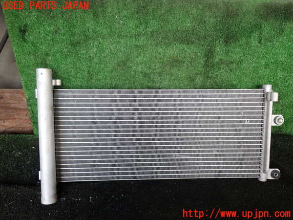 1UPJ-26266031]スーパーキャリイ(DA16T)エアコンコンデンサー1 中古_m0001.jpg