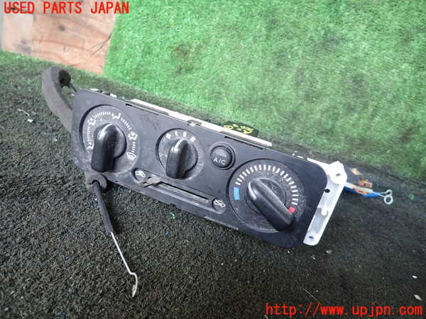 1UPJ-26266066]スーパーキャリイ(DA16T)エアコンスイッチ1 中古_m0001.jpg