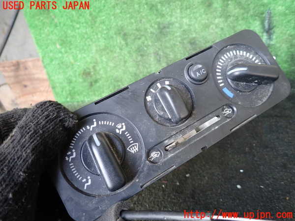 1UPJ-26266066]スーパーキャリイ(DA16T)エアコンスイッチ1 中古_m0002.jpg
