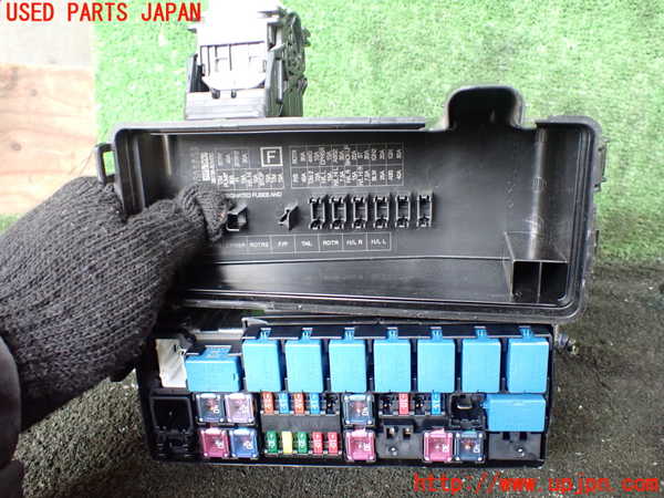 1UPJ-26266741]スーパーキャリイ(DA16T)ヒューズボックス1 中古_m0004.jpg