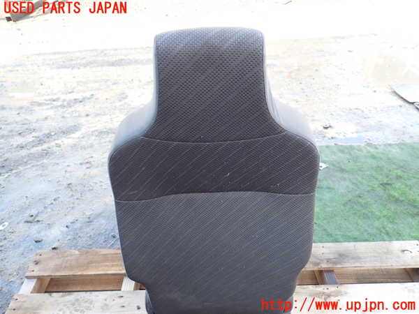 1UPJ-26267035]スーパーキャリイ(DA16T)運転席シート 中古_m0002.jpg
