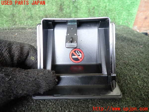 1UPJ-26267821]スーパーキャリイ(DA16T)灰皿1 中古_m0002.jpg