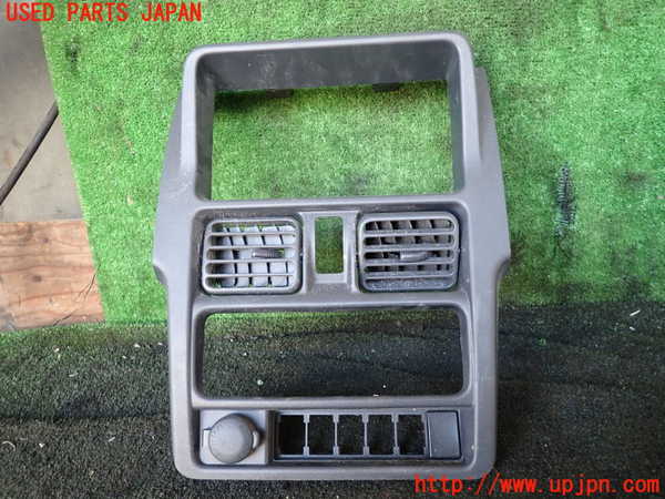 1UPJ-26267526]スーパーキャリイ(DA16T)エアコン吹き出し口1 (真中) 中古_m0001.jpg