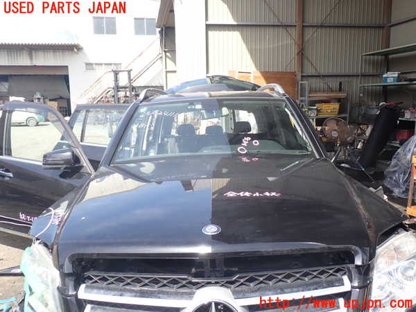 1UPJ-26271060]ベンツ GLK300 4MATIC X204(204981)ボンネットフード 中古_m0001.jpg