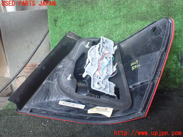 1UPJ-26271536]ベンツ GLK300 4MATIC X204(204981)左テールランプ 中古_m0003.jpg