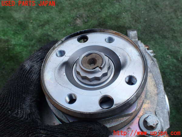 5UPJ-26274350]ベンツ GLK300 4MATIC X204(204981)フロントデフ 中古_m0003.jpg