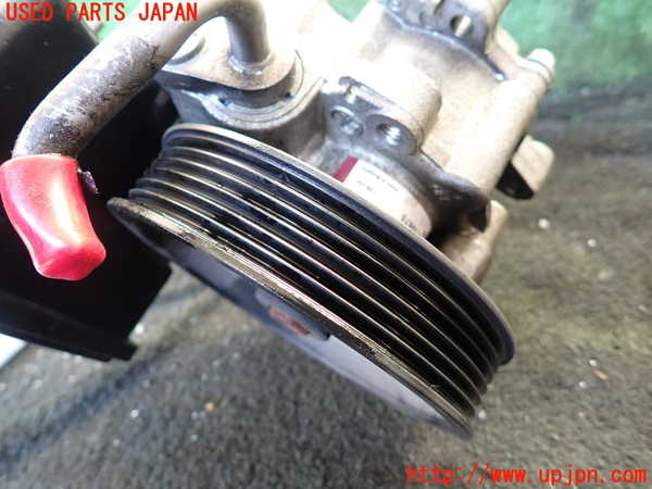 5UPJ-26274250]ベンツ GLK300 4MATIC X204(204981)パワステポンプ 中古_m0003.jpg