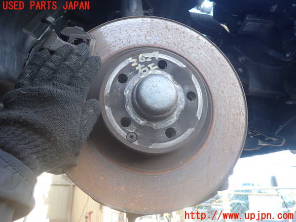 1UPJ-26274290]ベンツ GLK300 4MATIC X204(204981)右フロントナックルハブ 中古_m0001.jpg
