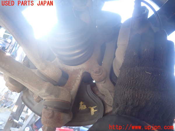 1UPJ-26274290]ベンツ GLK300 4MATIC X204(204981)右フロントナックルハブ 中古_m0002.jpg