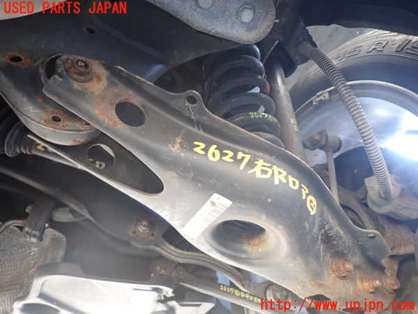 1UPJ-26275205]ベンツ GLK300 4MATIC X204(204981)右リアロアアーム2 中古_m0001.jpg