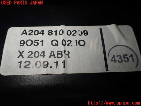 1UPJ-26277761]ベンツ GLK300 4MATIC X204(204981)トノカバー1 中古_m0005.jpg