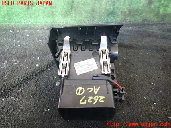 1UPJ-26277526]ベンツ GLK300 4MATIC X204(204981)エアコン吹き出し口1 (右) 中古_m0002.jpg