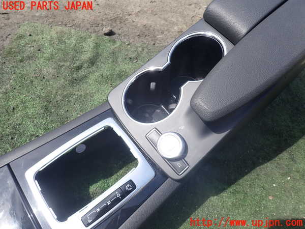 1UPJ-26277540]ベンツ GLK300 4MATIC X204(204981)センターコンソール 中古_m0002.jpg