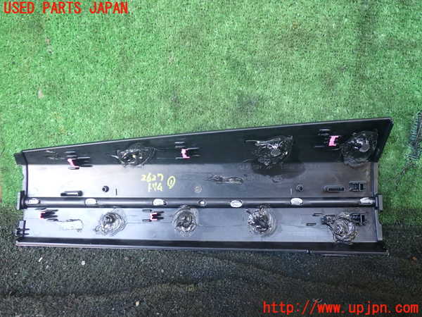 1UPJ-26277691]ベンツ GLK300 4MATIC X204(204981)内装トリム類1 中古_m0003.jpg