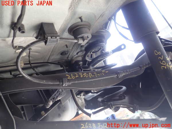 5UPJ-26285146]BMW ミニ(MINI)クーパーD クロスオーバー(YT20 F60)右リアアッパーアーム1 中古_m0001.jpg