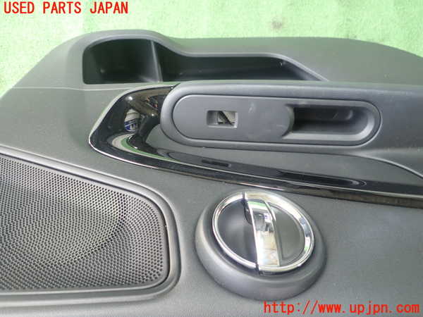 5UPJ-26281264]BMW ミニ(MINI)クーパーD クロスオーバー(YT20 F60)左前ドア内張り 中古_m0002.jpg