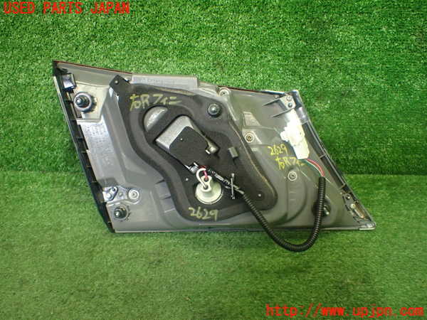 1UPJ-26291550]クラウン アスリート ハイブリッド(AWS210)右リアフィニッシャー 中古_m0003.jpg