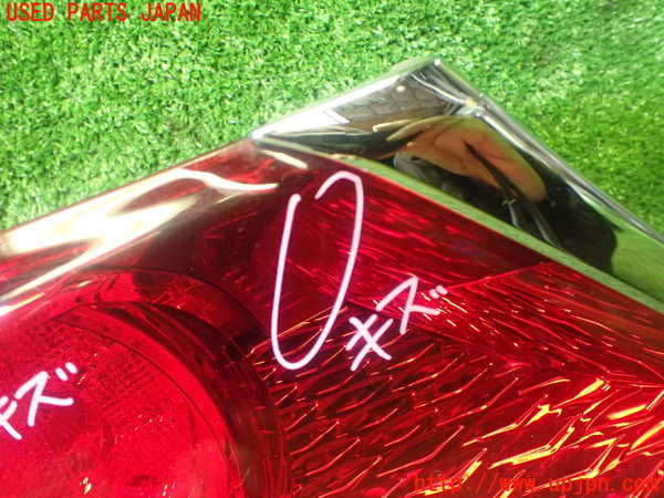 1UPJ-26291552]クラウン アスリート ハイブリッド(AWS210)左リアフィニッシャー 中古_m0002.jpg