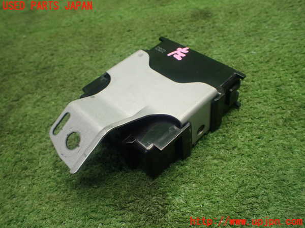 1UPJ-26296151]クラウン アスリート ハイブリッド(AWS210)コンピューター6 (86572-30020) 中古_m0002.jpg