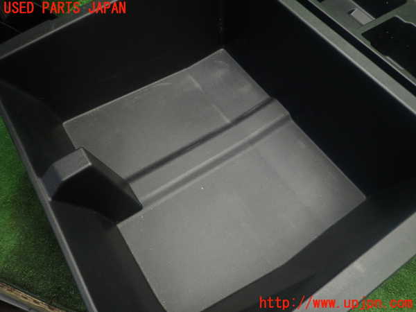 1UPJ-26297771]クラウン アスリート ハイブリッド(AWS210)ラゲッジトレイ1 中古_m0002.jpg