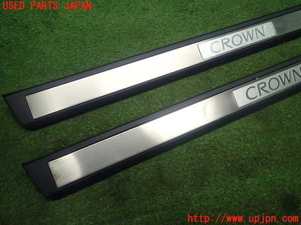 1UPJ-26297740]クラウン アスリート ハイブリッド(AWS210)スカッフプレート 中古_m0003.jpg