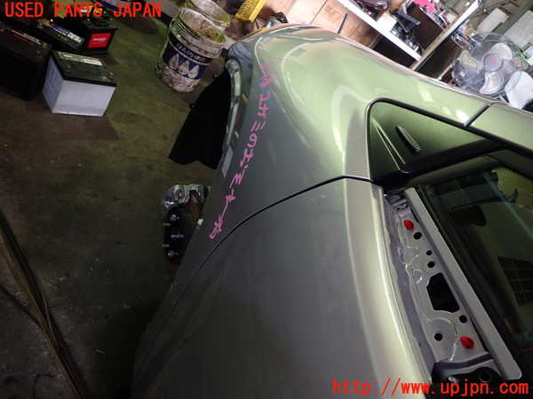 5UPJ-26301082]プリウス(ZVW60)左前フェンダー 中古_m0002.jpg