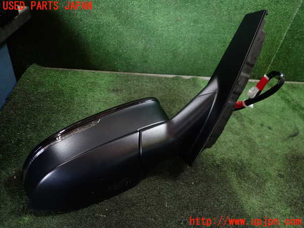 1UPJ-26301210]プリウス(ZVW60)右ドアミラー 中古_m0002.jpg