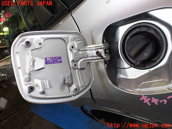 1UPJ-26301690]プリウス(ZVW60)フューエルリッド 中古_m0002.jpg