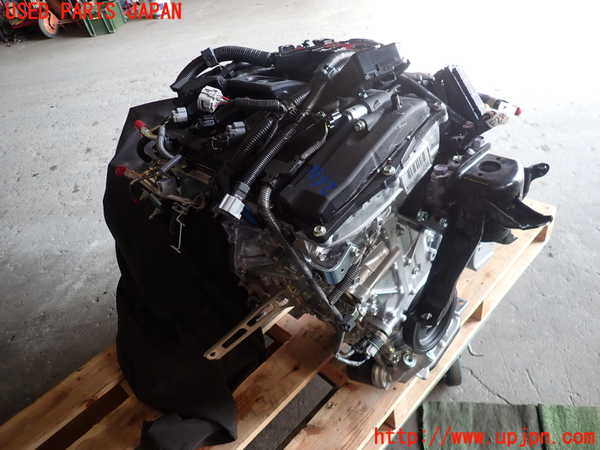 1UPJ-26302010]プリウス(ZVW60)エンジン 2ZR-FXE 中古_m0002.jpg