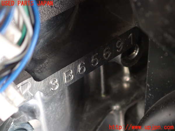 1UPJ-26302010]プリウス(ZVW60)エンジン 2ZR-FXE 中古_m0004.jpg