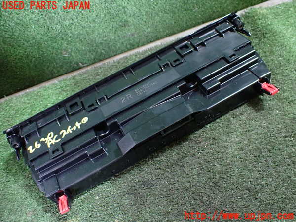 1UPJ-26306066]プリウス(ZVW60)エアコンスイッチ1 中古_m0003.jpg
