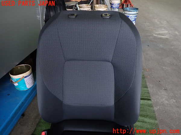 1UPJ-26307065]プリウス(ZVW60)助手席シート 中古_m0002.jpg