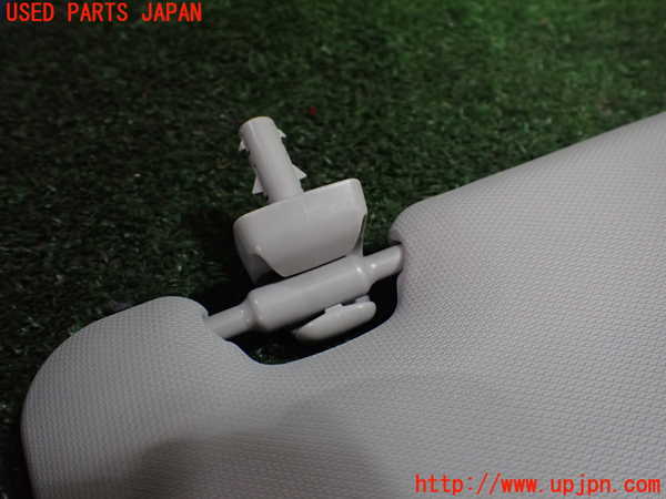 1UPJ-26307625]プリウス(ZVW60)室内サンバイザー右側 中古_m0004.jpg