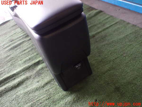 1UPJ-26307540]プリウス(ZVW60)センターコンソール 中古_m0005.jpg