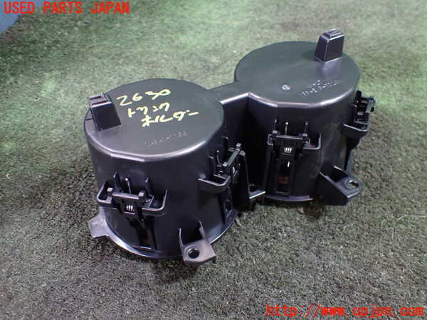 1UPJ-26307810]プリウス(ZVW60)ドリンクホルダー 中古_m0003.jpg
